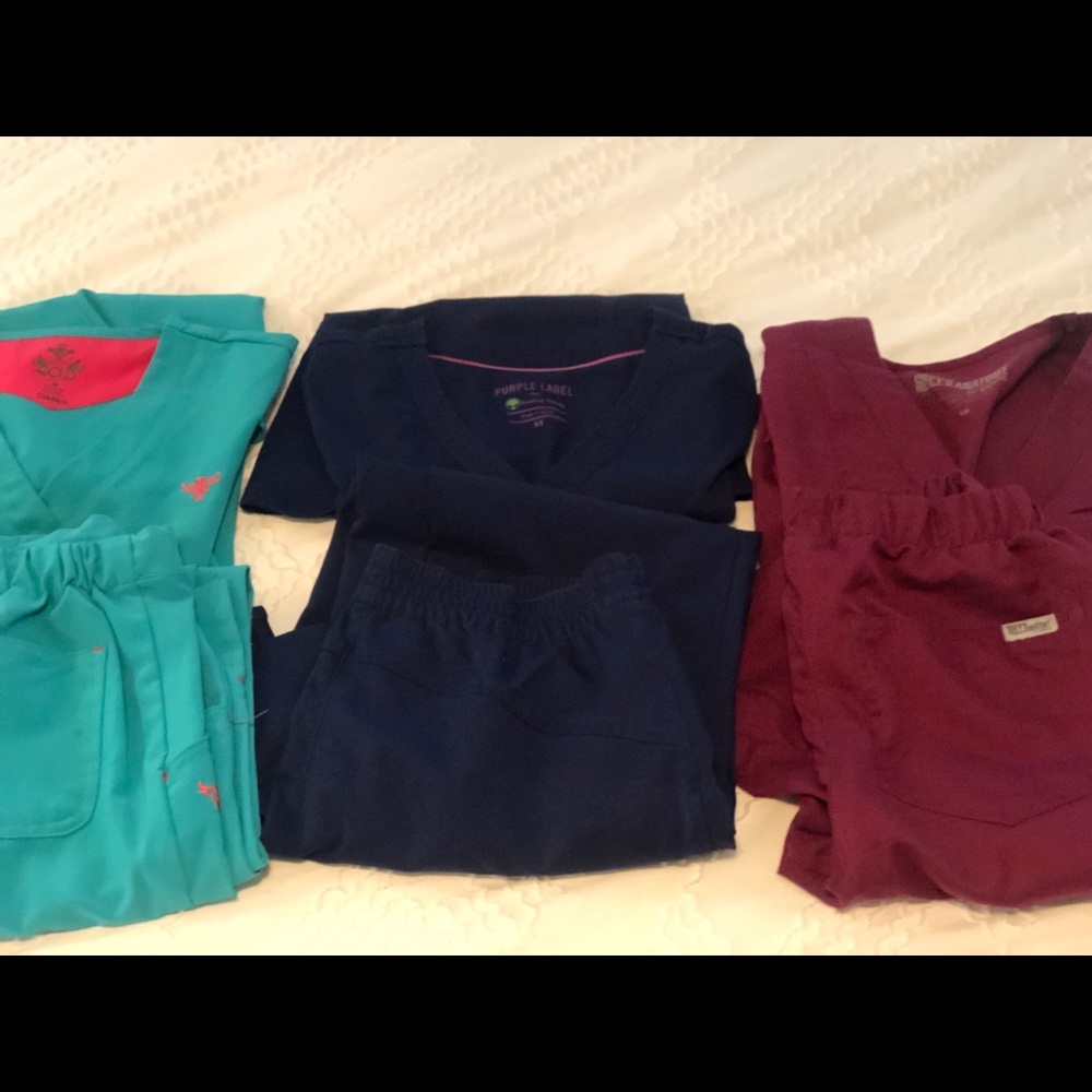 Scrubs set x3